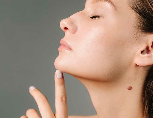 La nécrose, le danger principal des injections d’acide hyaluronique